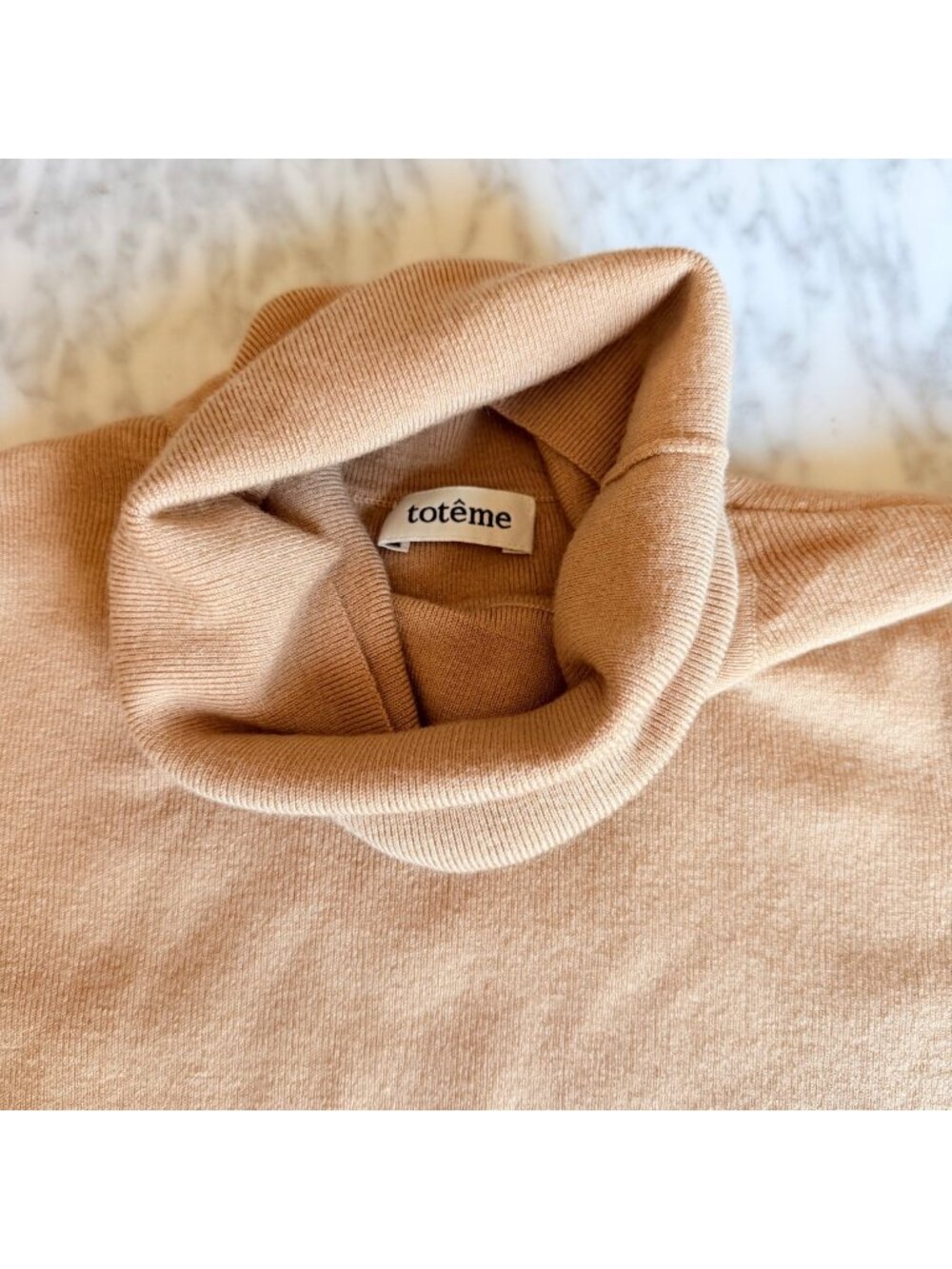 Totême Navais Camel Merino Wool Turtleneck Sweater XS